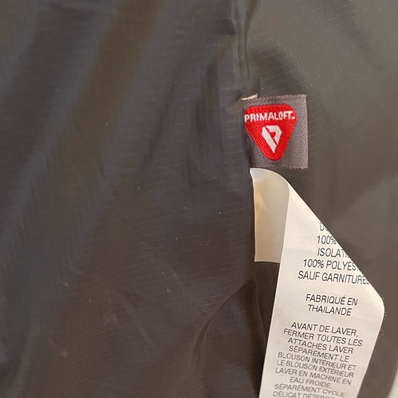 L.L. Bean Woman’s 3 in 1 Waterproof Jacket - Picture 4 of 16